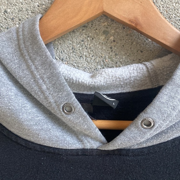 Volcom Minimalist Colourblock Hoody - Picture 7 of 12